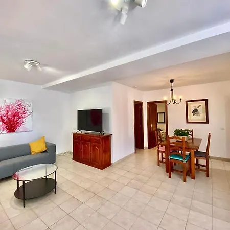 Apartamento Caleta 02 Apartment